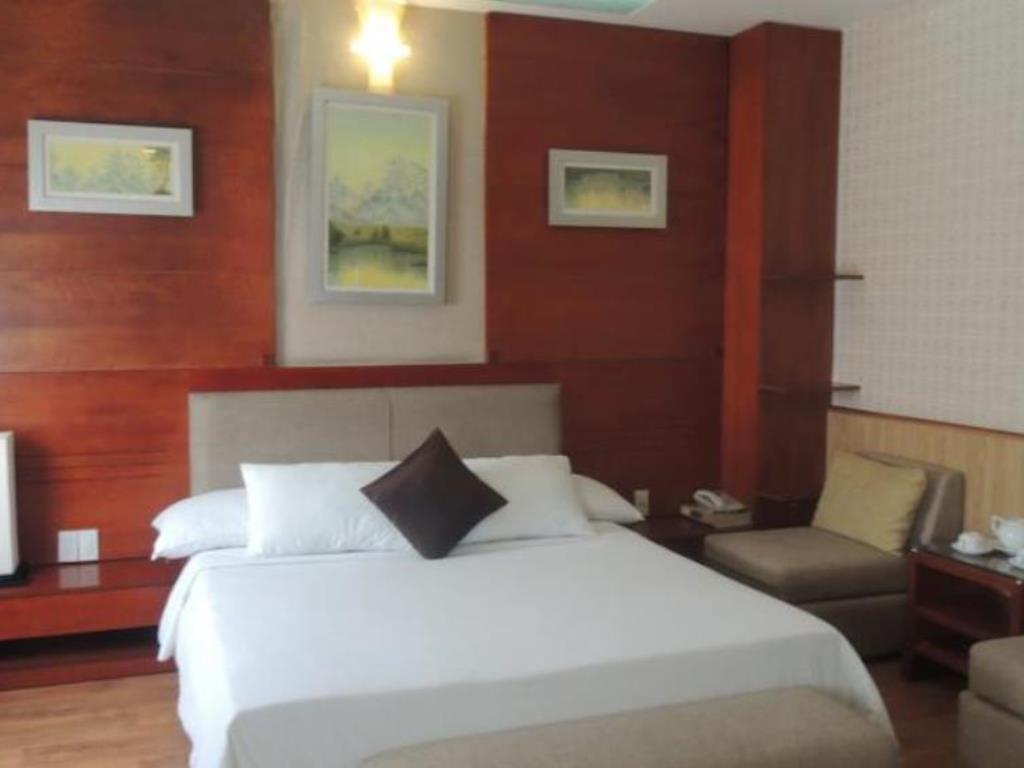 Thala Hotel Хошимин Екстериор снимка