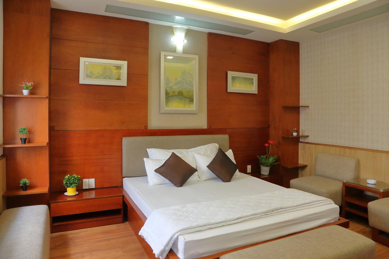 Thala Hotel Хошимин Екстериор снимка