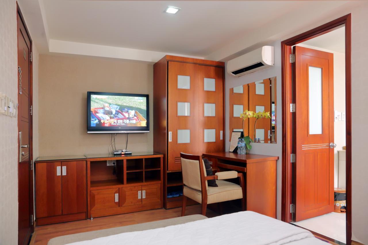 Thala Hotel Хошимин Екстериор снимка
